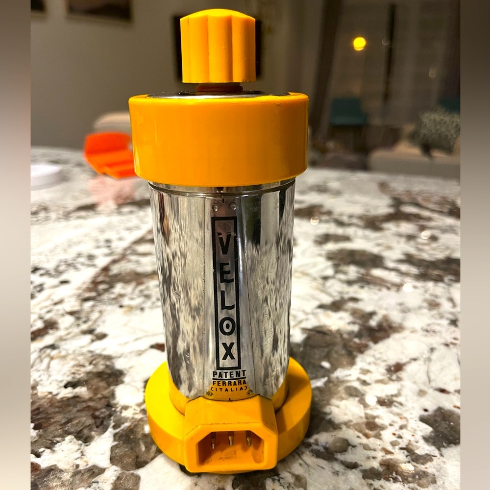 Small Italian Espresso Coffee Machine VELOX FERRARA